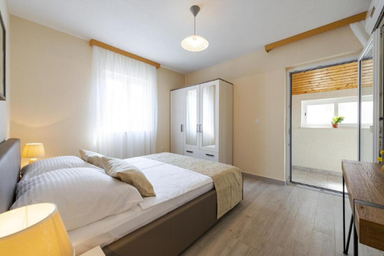 Holiday Home Swiss Cavtat Exteriér fotografie