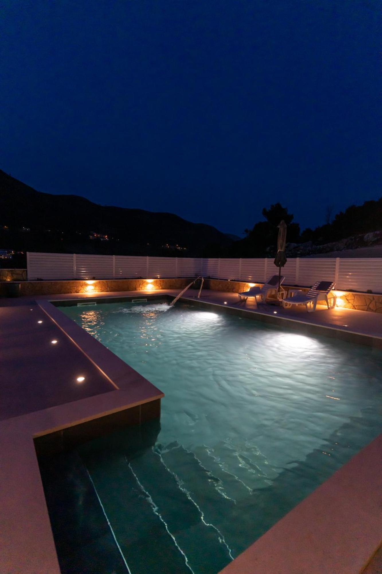 Holiday Home Swiss Cavtat Exteriér fotografie