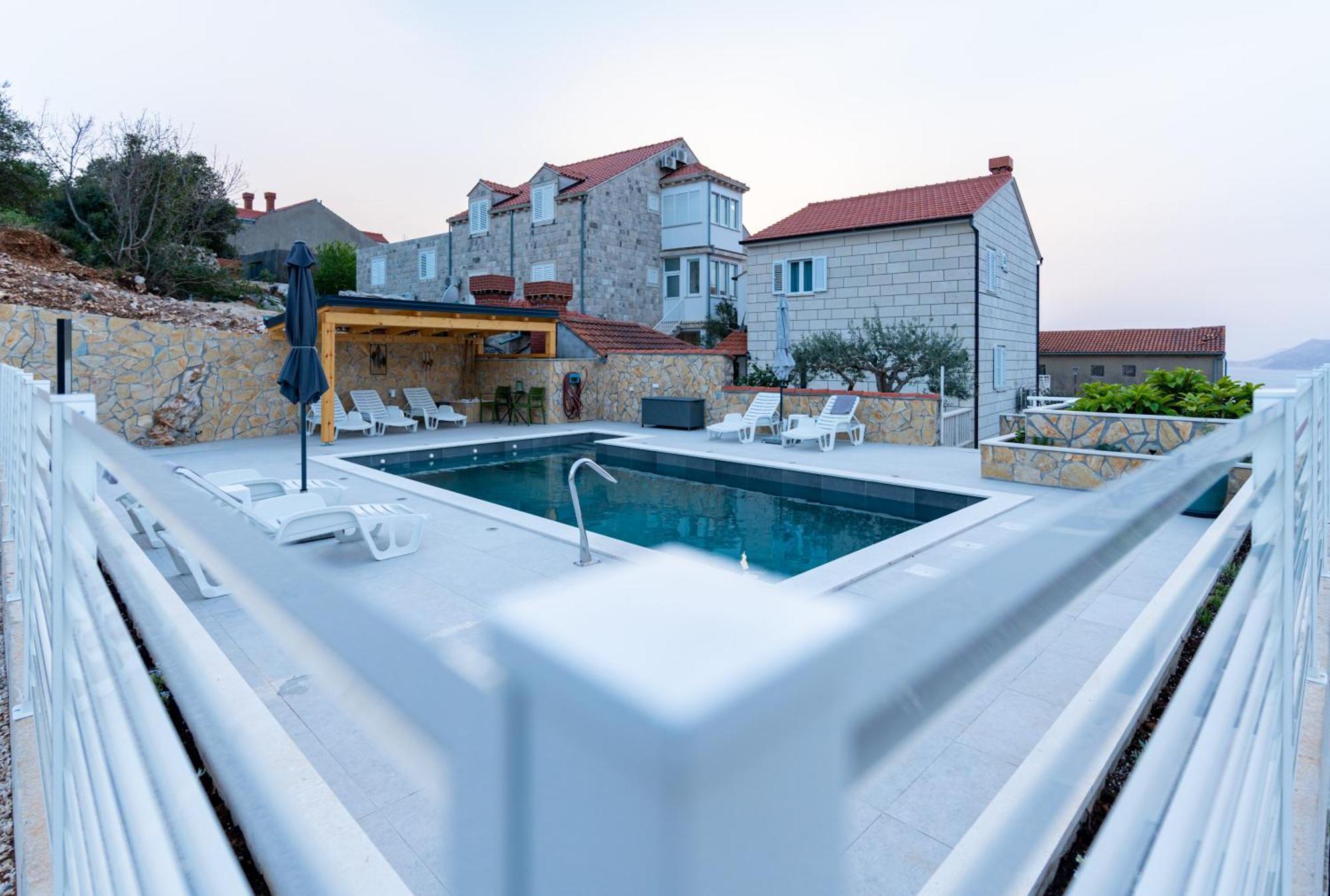 Holiday Home Swiss Cavtat Exteriér fotografie